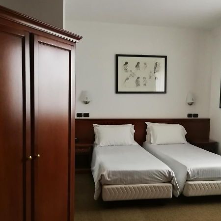 Hotel Medea (Adults Only) Alba  Exteriér fotografie