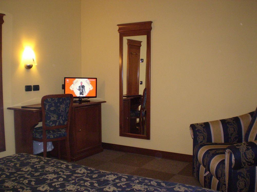 Hotel Medea (Adults Only) Alba  Exteriér fotografie