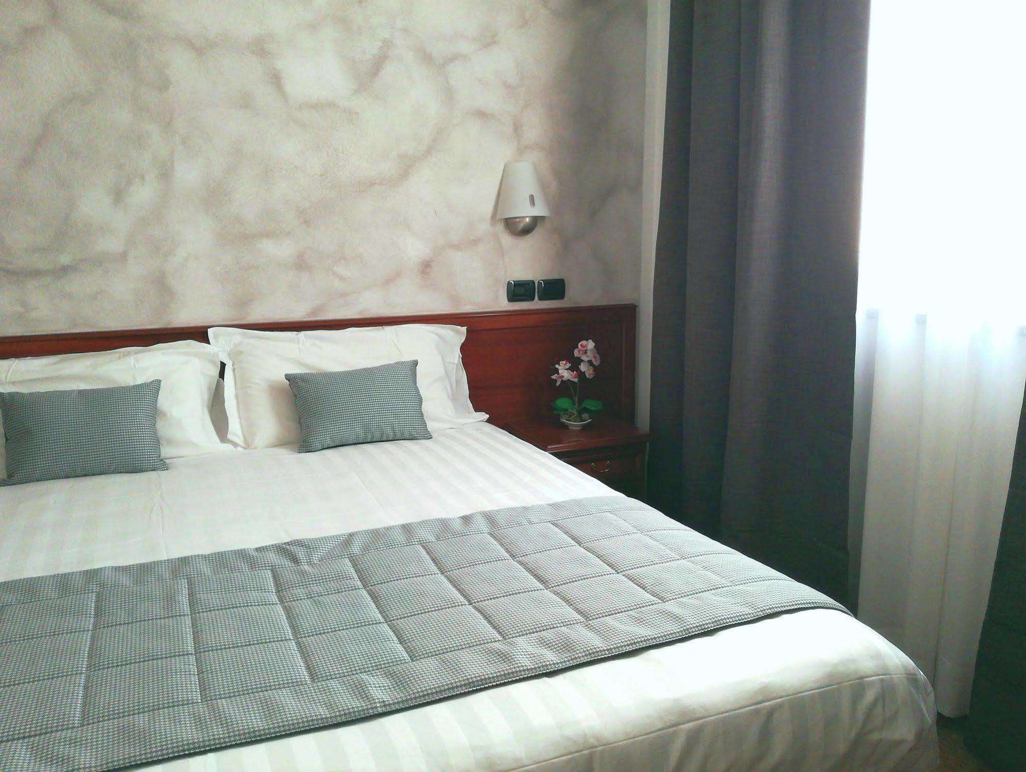 Hotel Medea (Adults Only) Alba  Exteriér fotografie